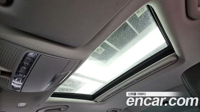 Mercedes-Benz C 200, снимка 13 - Автомобили и джипове - 53753002