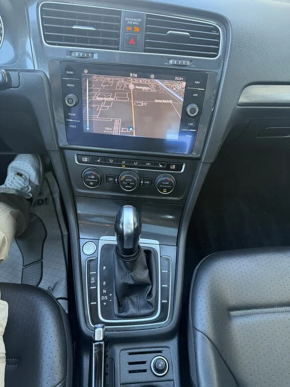 VW Golf АвтоКредит * (ЦЕНА ДО БГ), снимка 13 - Автомобили и джипове - 56252389