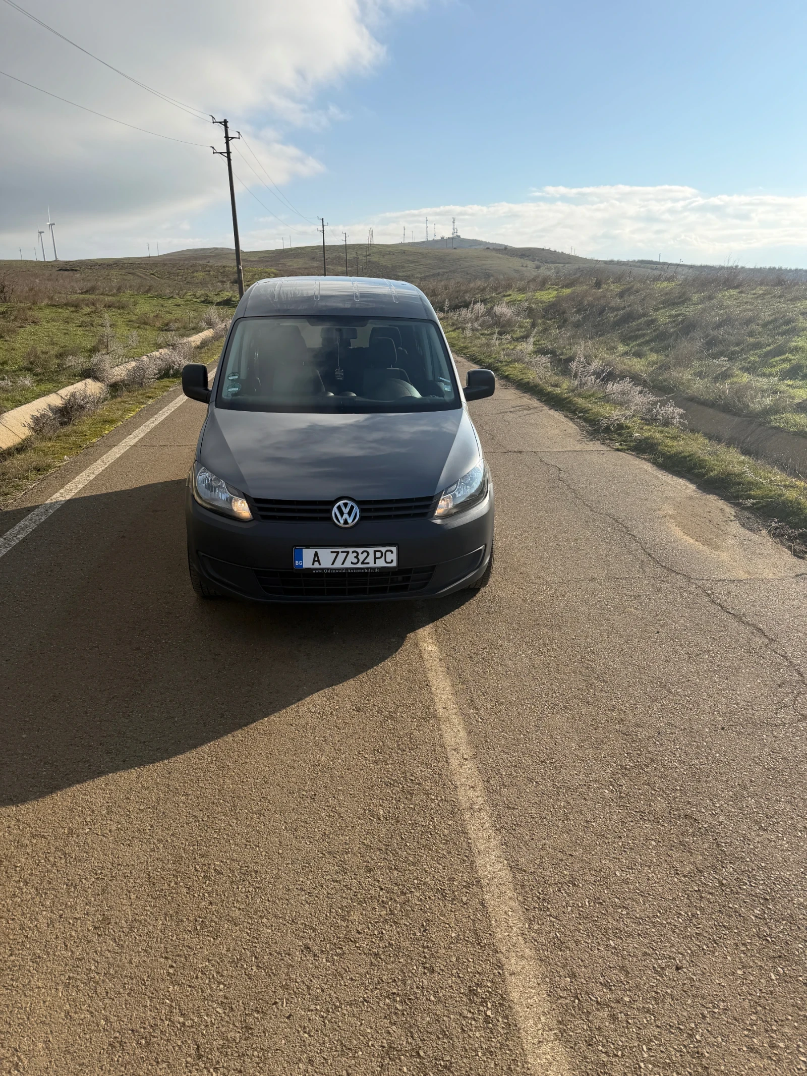 VW Caddy 2.0 TDI 140 6 скорости, снимка 1