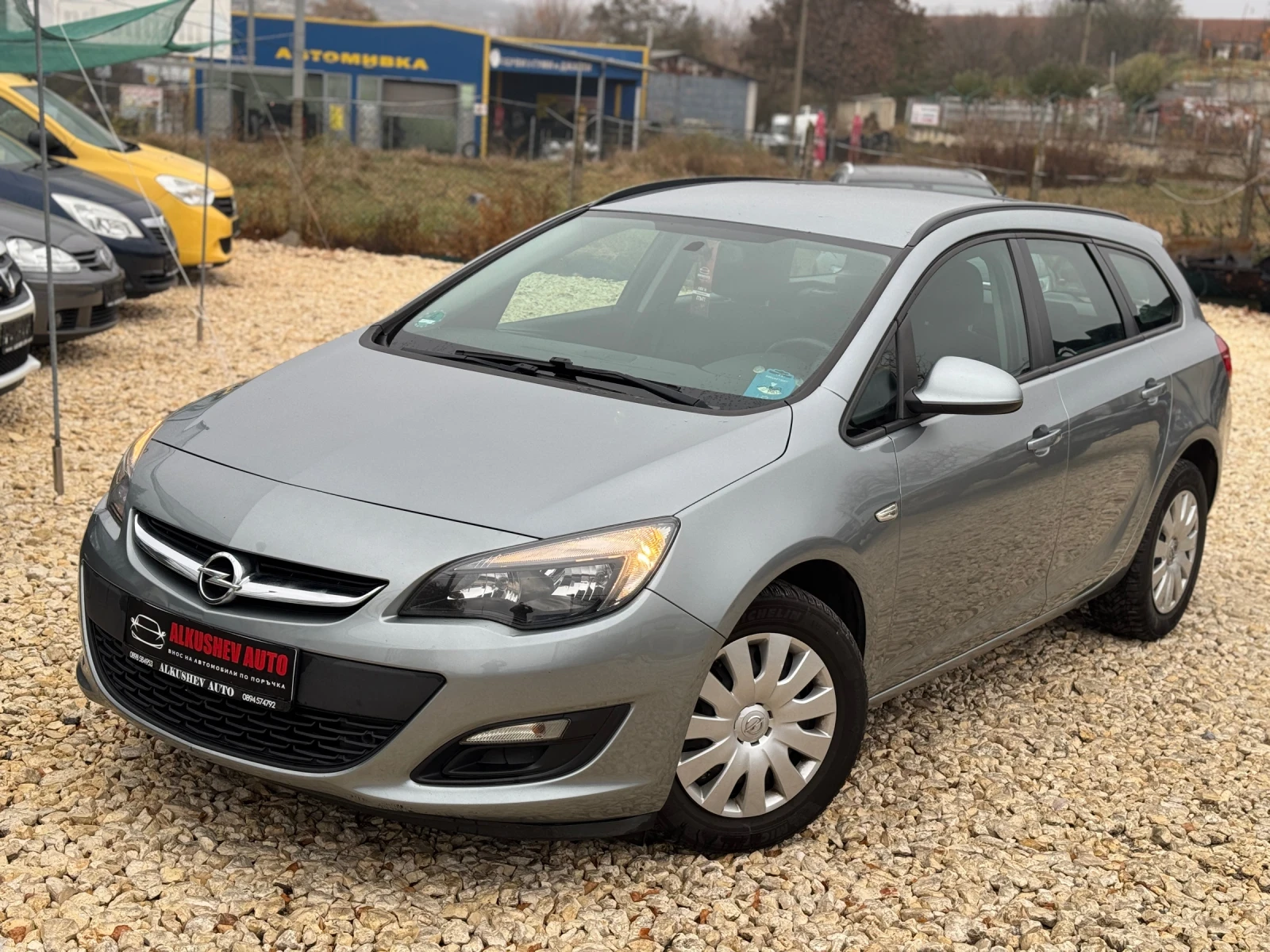 Opel Astra 1.4 Turbo Автомат - изображение 3