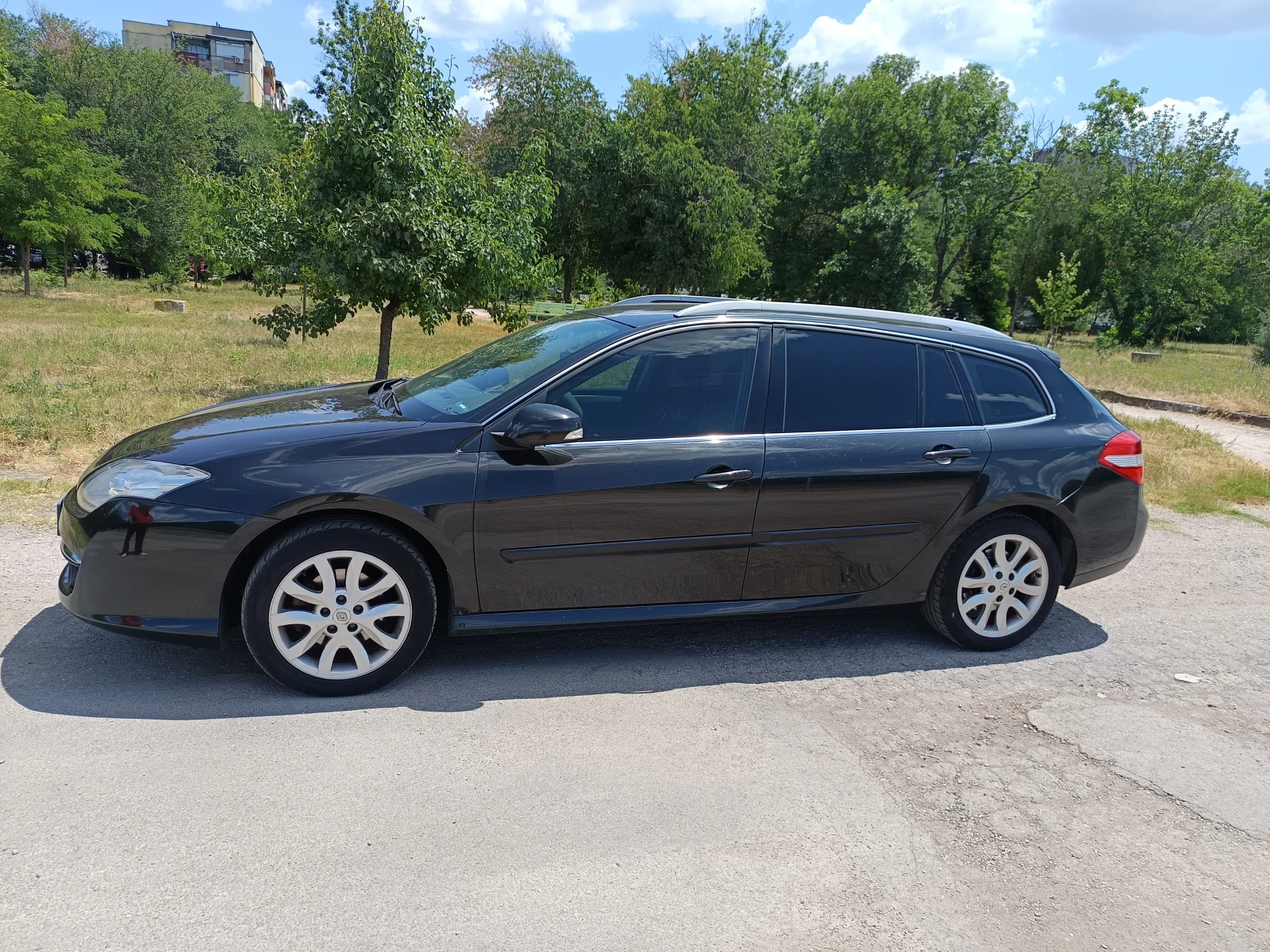 Renault Laguna 2.0 TDI - изображение 8