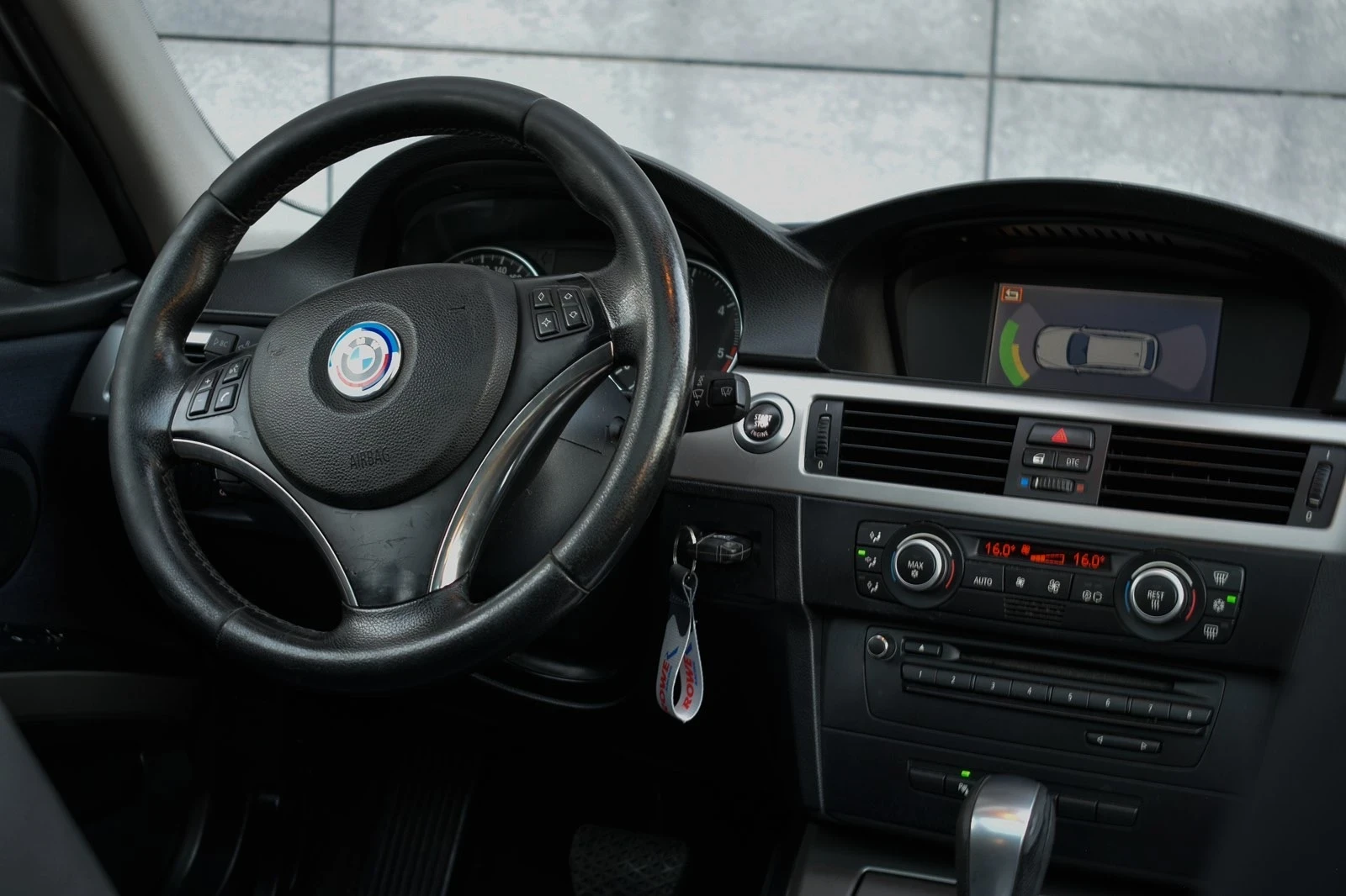 BMW 320 Голяма навигаци/НАПЪЛНО ОБСЛУЖЕНА | Mobile.bg — изображение 16