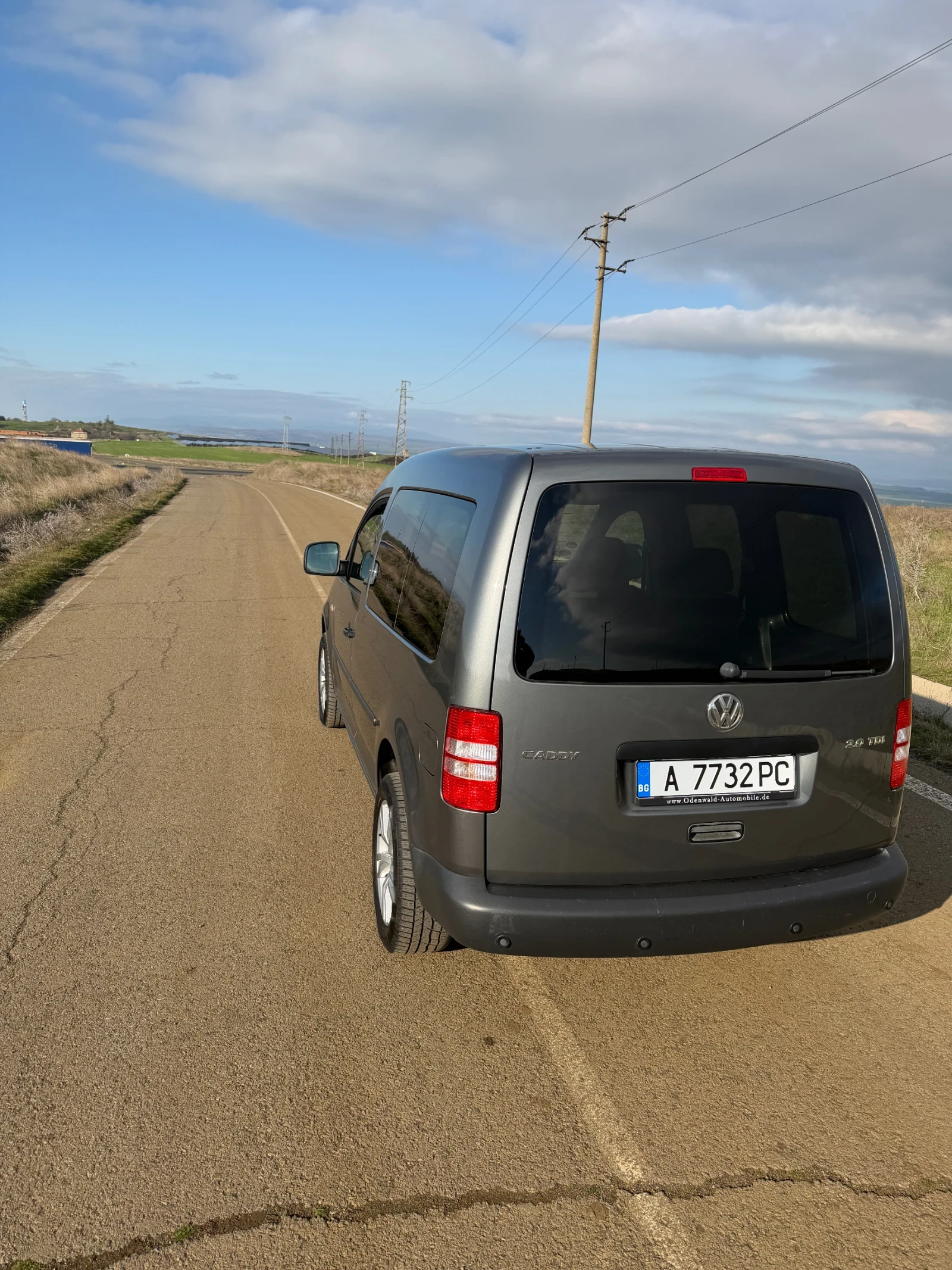 VW Caddy 2.0 TDI 140  - изображение 9