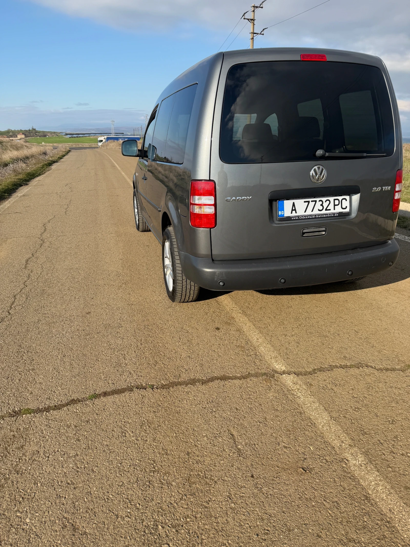 VW Caddy 2.0 TDI 140  - изображение 8