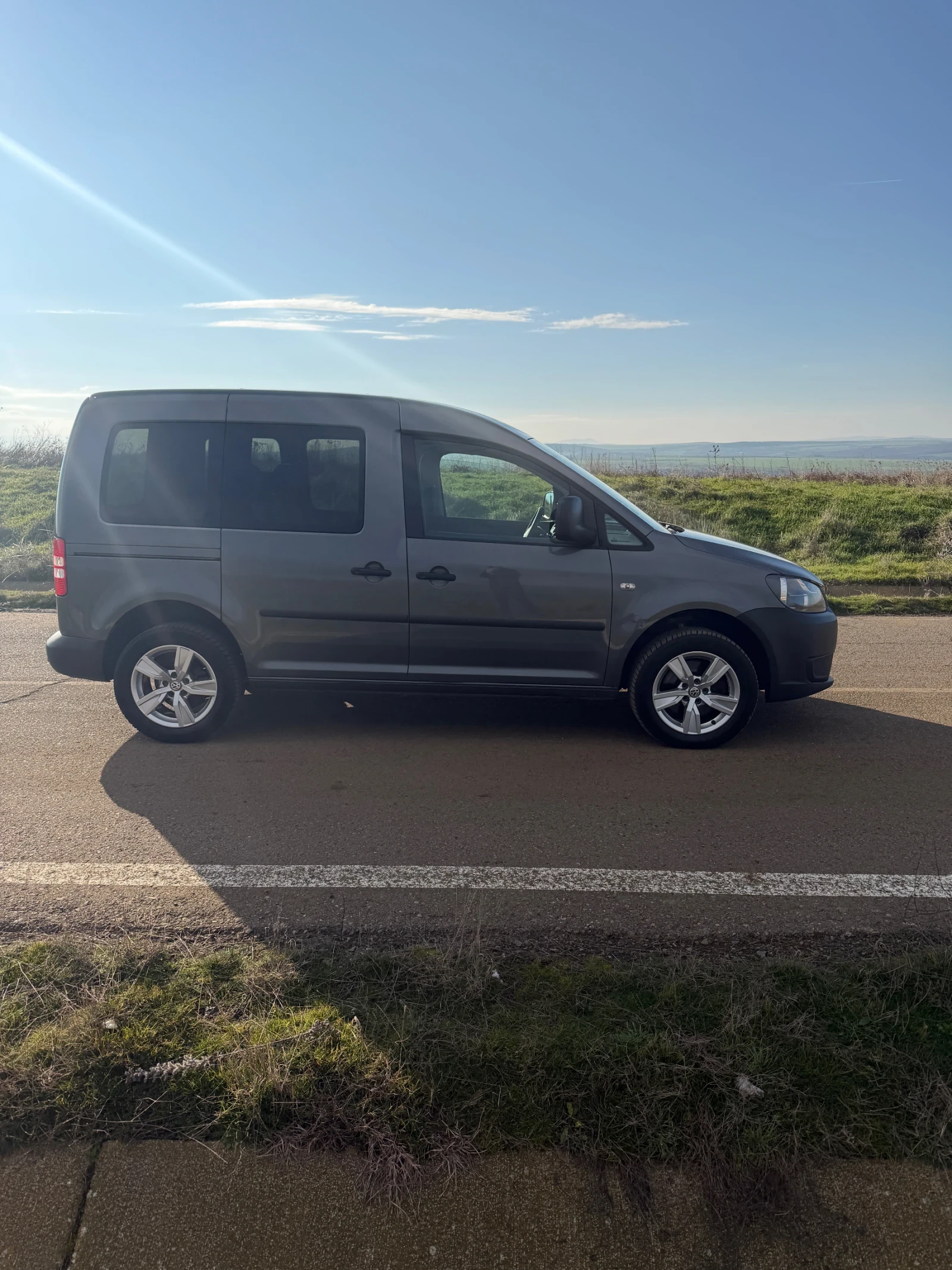 VW Caddy 2.0 TDI 140  - изображение 3