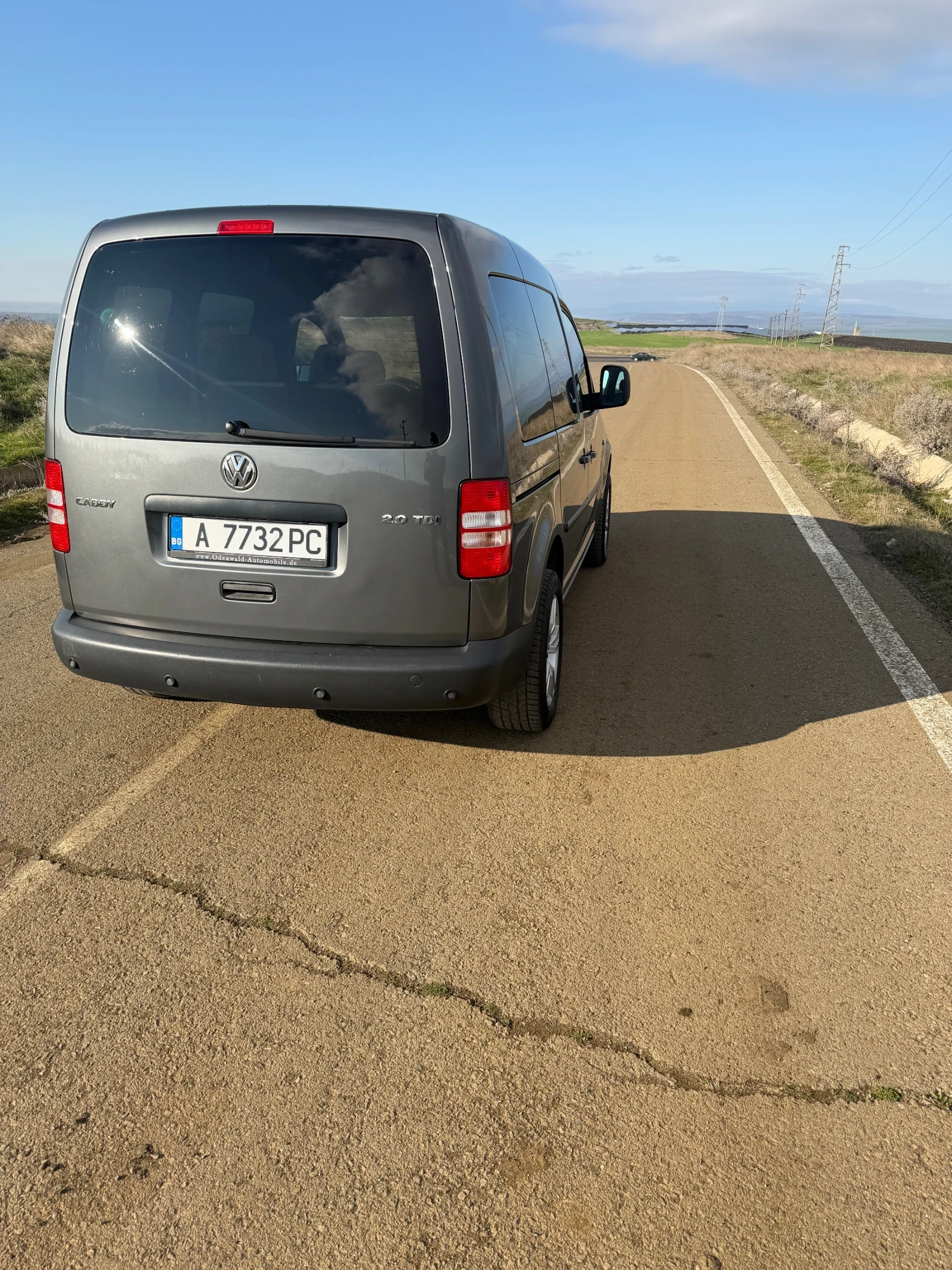 VW Caddy 2.0 TDI 140 6 �������� | Mobile.bg � ����������� 11
