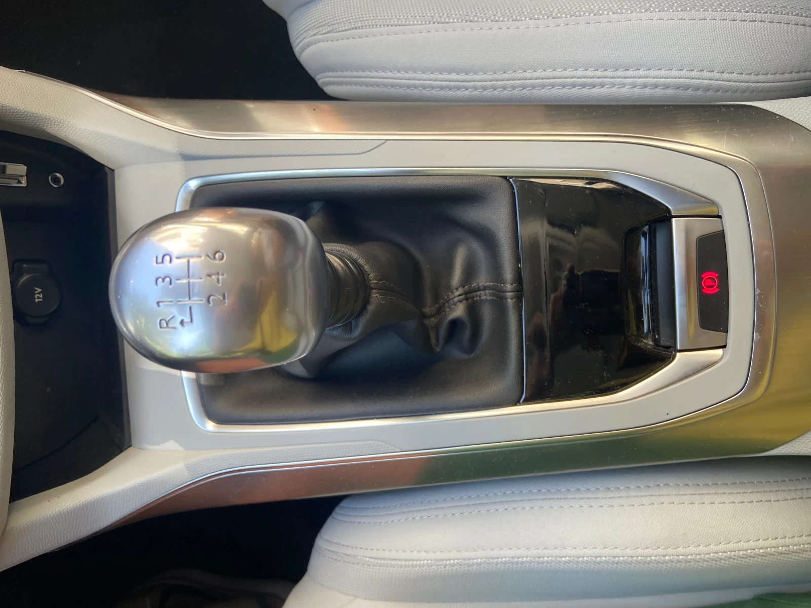 Peugeot 308  - изображение 10