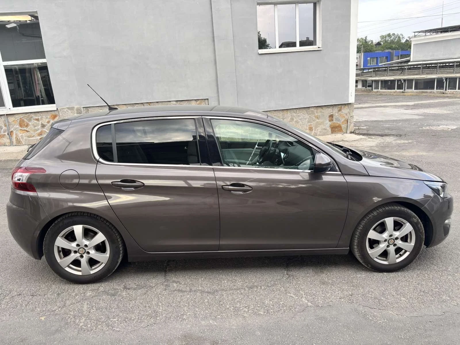 Peugeot 308  - изображение 3