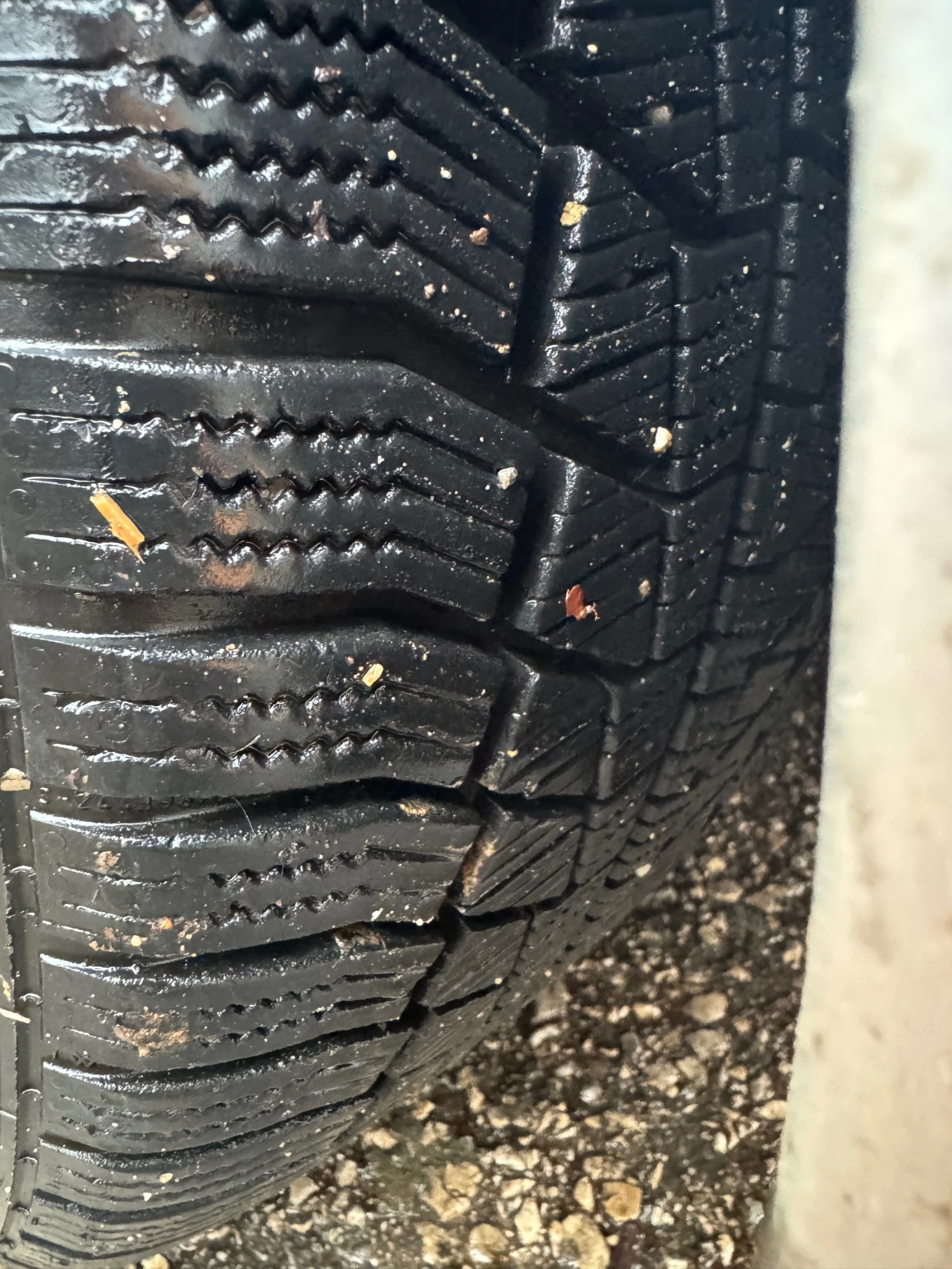 Mercedes-Benz E 280 CDI  - изображение 4