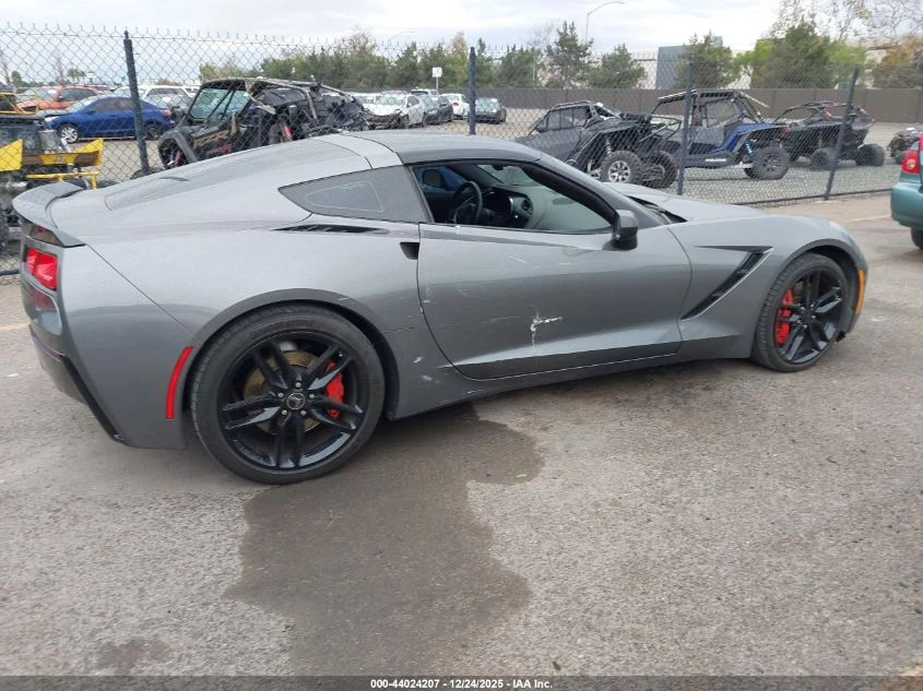 Chevrolet Corvette Stingray Z51 2LT - изображение 6