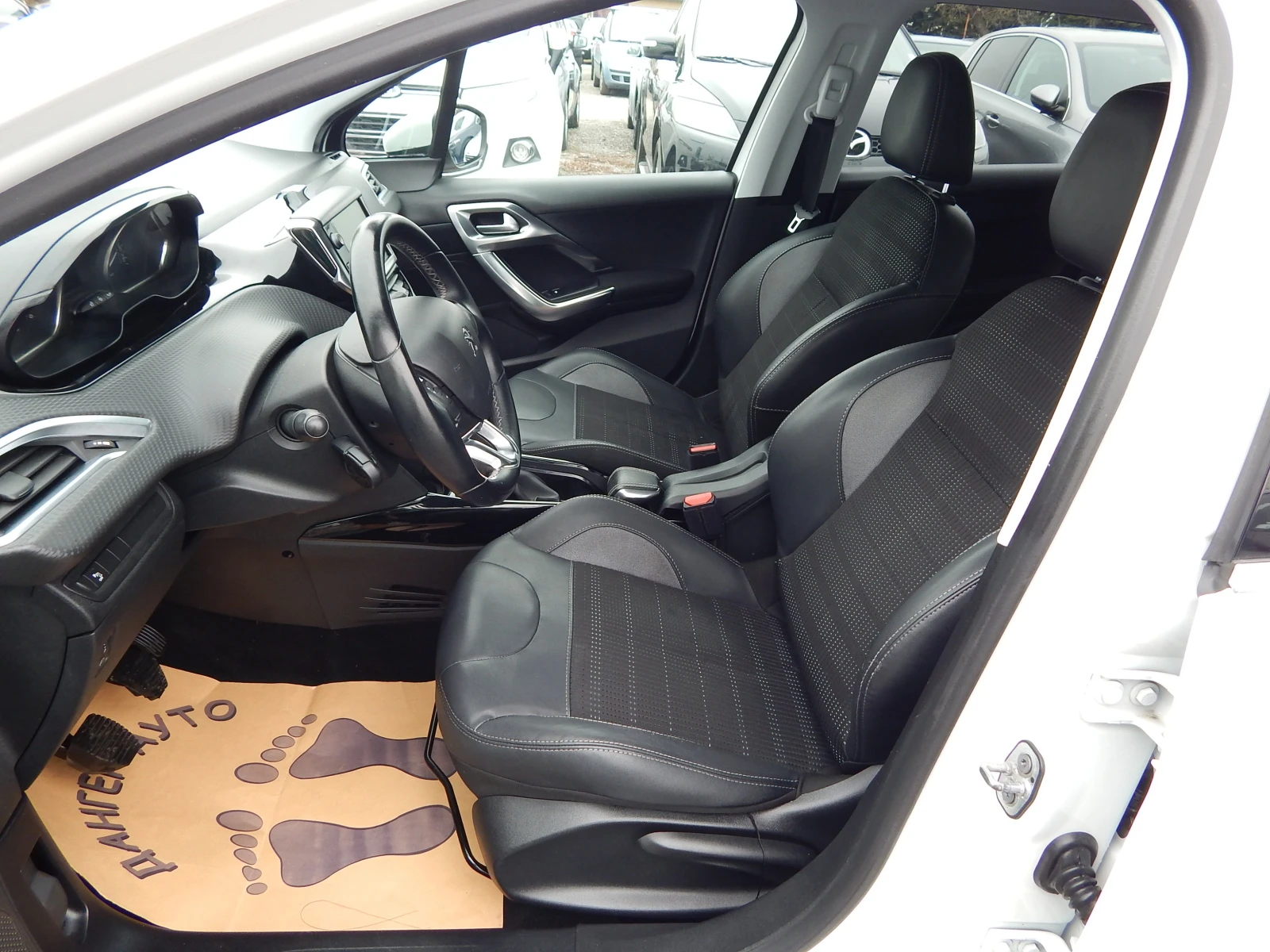 Peugeot 2008 1.6HDI* EURO6* ALLURE*  - изображение 10