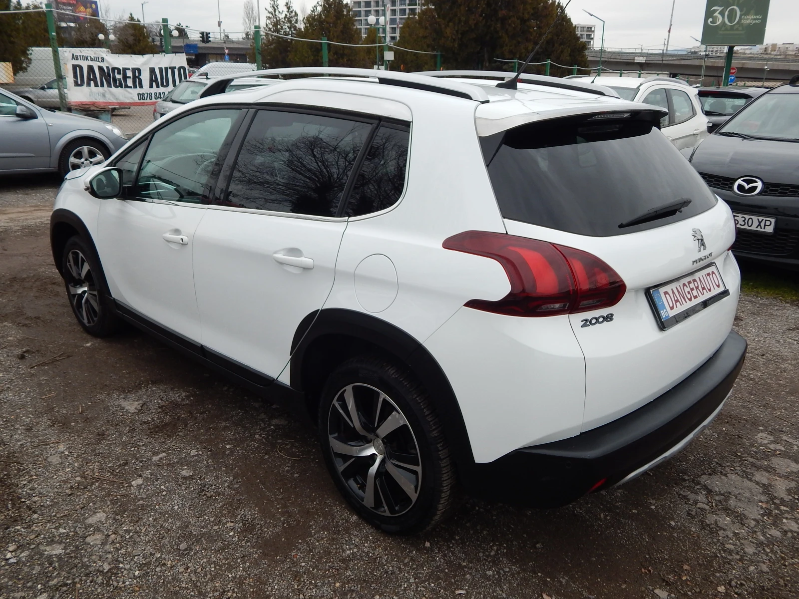 Peugeot 2008 1.6HDI* EURO6* ALLURE*  - изображение 6