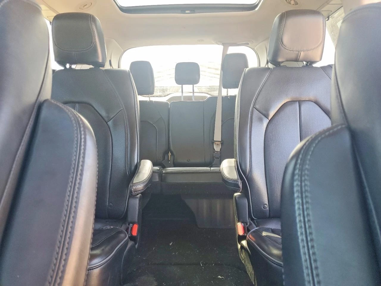 Chrysler Pacifica 3.6l Limited, снимка 10 - Автомобили и джипове - 54713391
