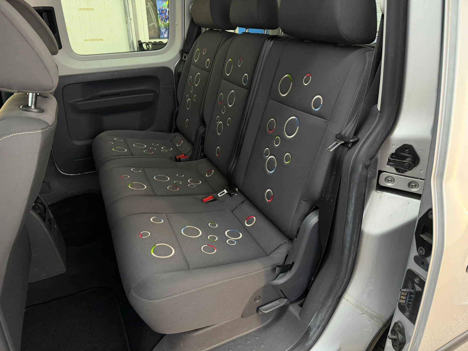 VW Caddy 2.0i* ФАБ.МЕТАН* СЕРВИЗНА КНИЖКА С ПЪЛНА ИСТОРИЯ, снимка 9 - Автомобили и джипове - 54847072