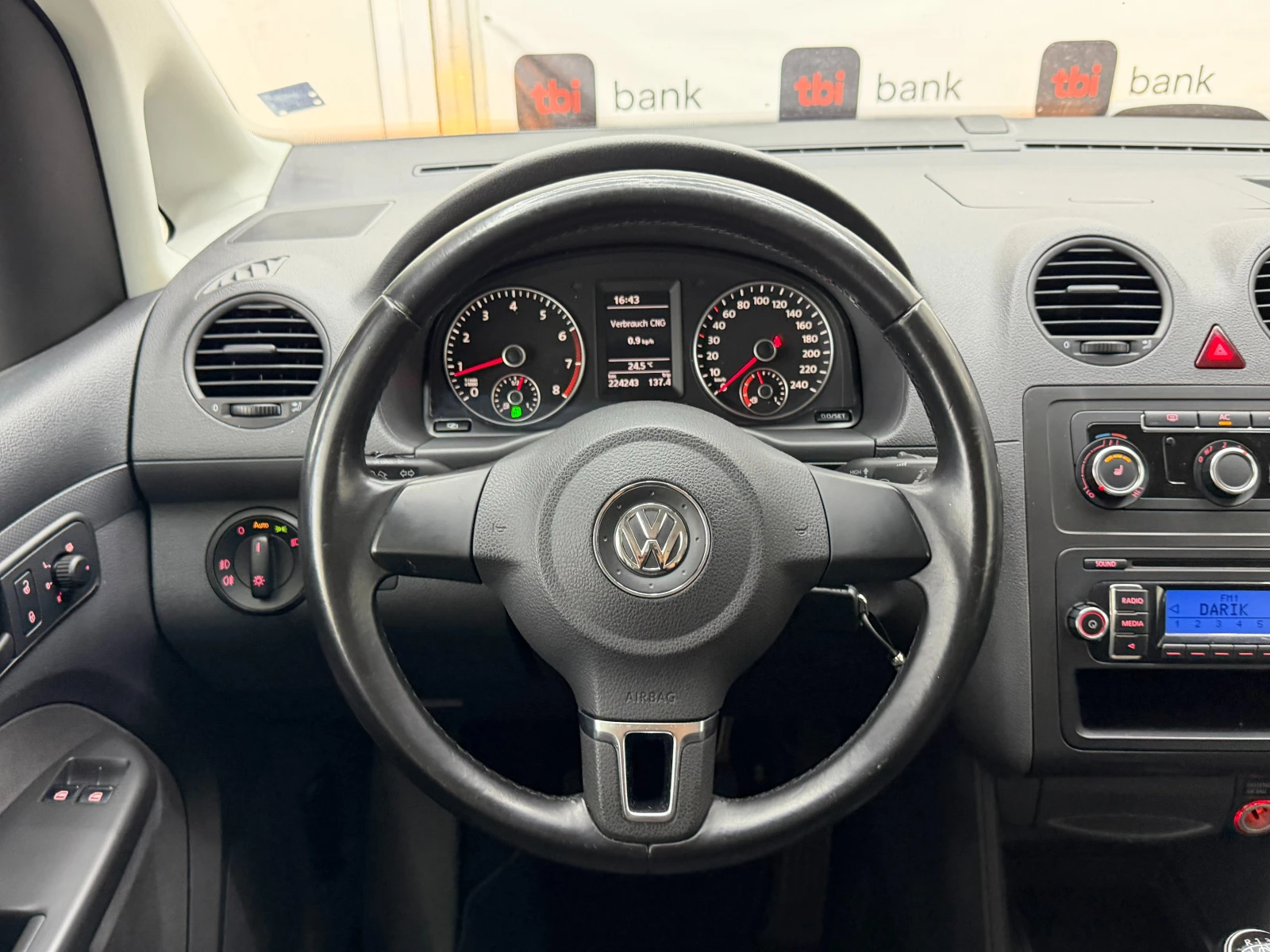 VW Caddy 2.0i* ФАБ.МЕТАН* СЕРВИЗНА КНИЖКА С ПЪЛНА ИСТОРИЯ, снимка 11 - Автомобили и джипове - 54847072