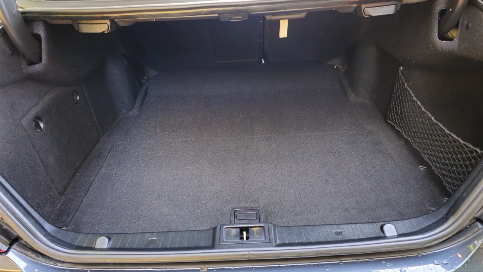 Mercedes-Benz E 200 1.8, снимка 16 - Автомобили и джипове - 54947418