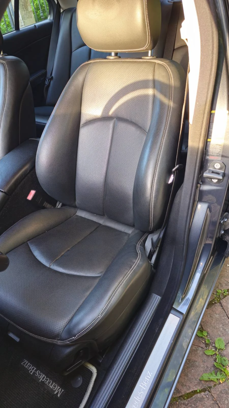Mercedes-Benz E 200 1.8, снимка 10 - Автомобили и джипове - 54947418