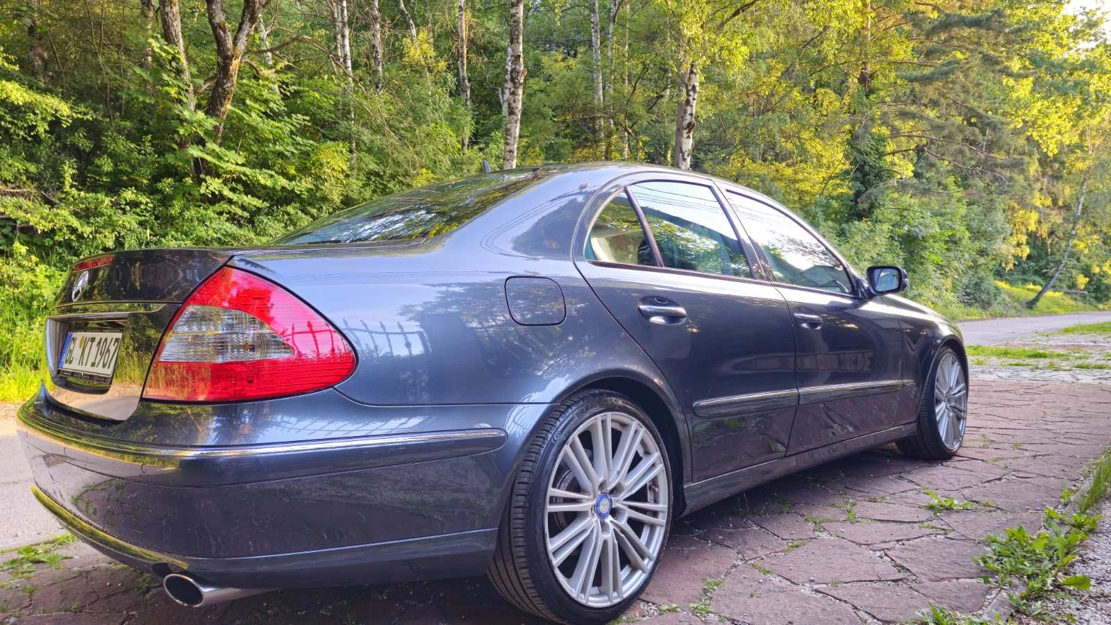 Mercedes-Benz E 200 1.8, снимка 7 - Автомобили и джипове - 54947418