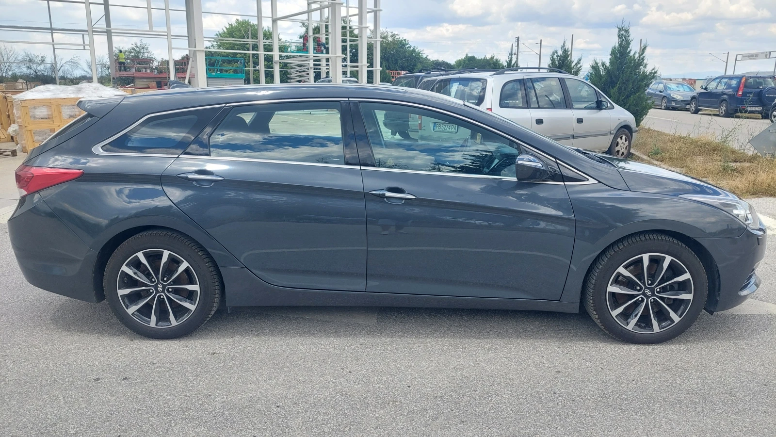 Hyundai I40 1.7 NAVI-ТОП, снимка 5 - Автомобили и джипове - 54957313