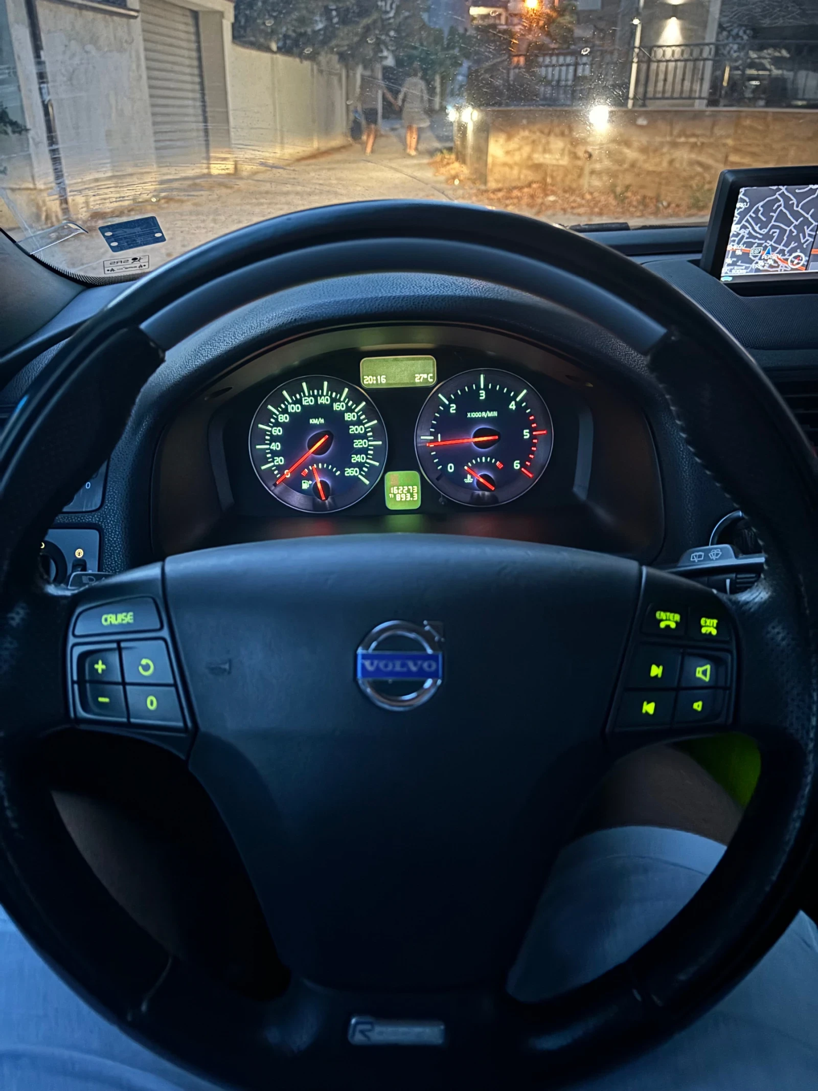 Volvo C30, снимка 4 - Автомобили и джипове - 55125159