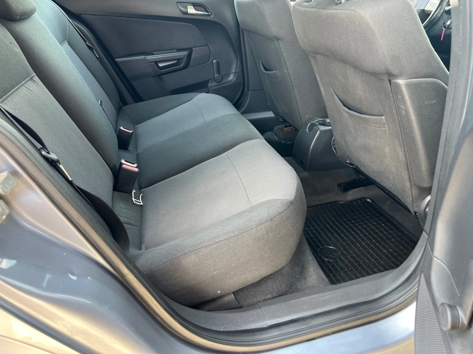 Opel Astra 1.6 * климатик* , снимка 10 - Автомобили и джипове - 55203027