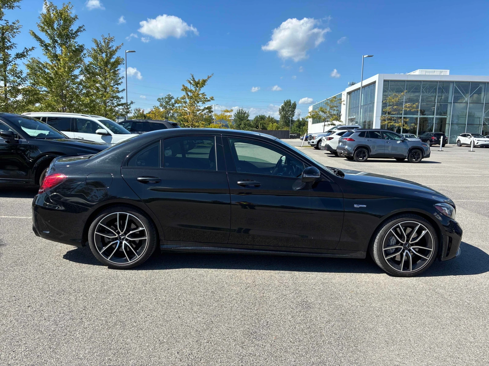 Mercedes-Benz C 43 AMG * CARFAX * FULL DIGITAL * ОТ ПРЕДСТАВИТЕЛСТВО, снимка 3 - Автомобили и джипове - 55892325