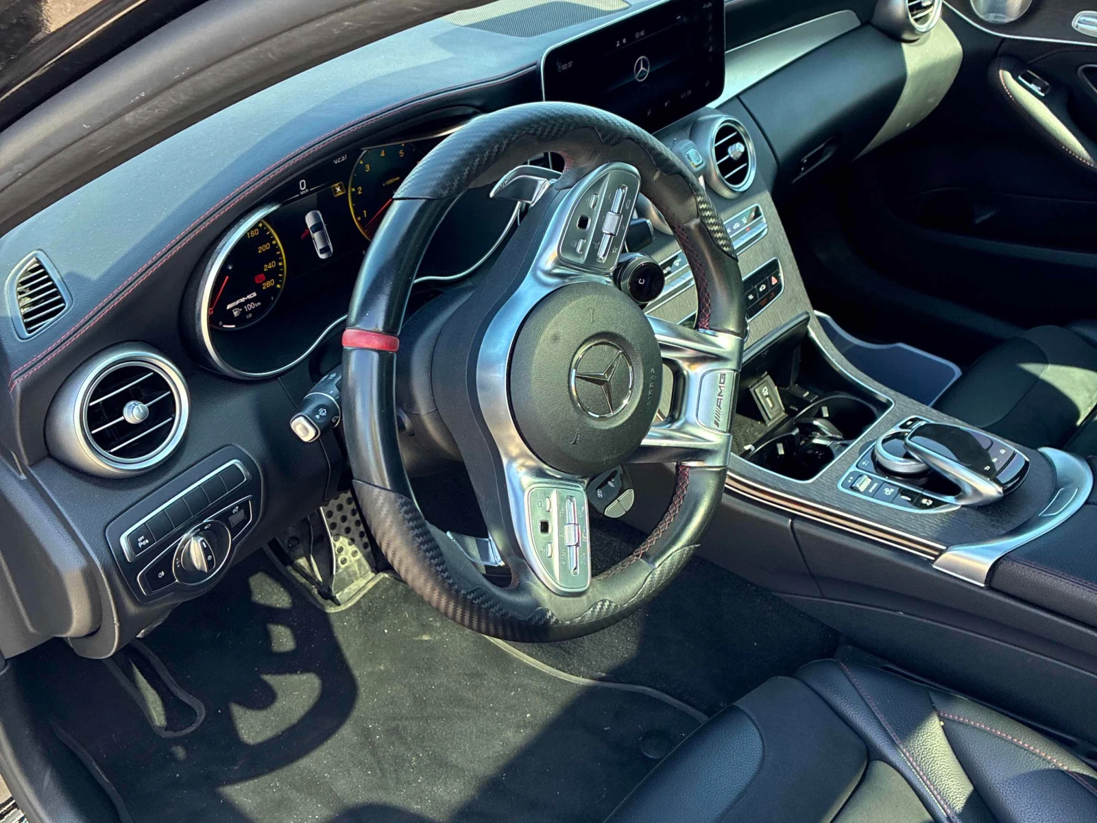 Mercedes-Benz C 43 AMG * CARFAX * FULL DIGITAL * ОТ ПРЕДСТАВИТЕЛСТВО, снимка 8 - Автомобили и джипове - 55892325