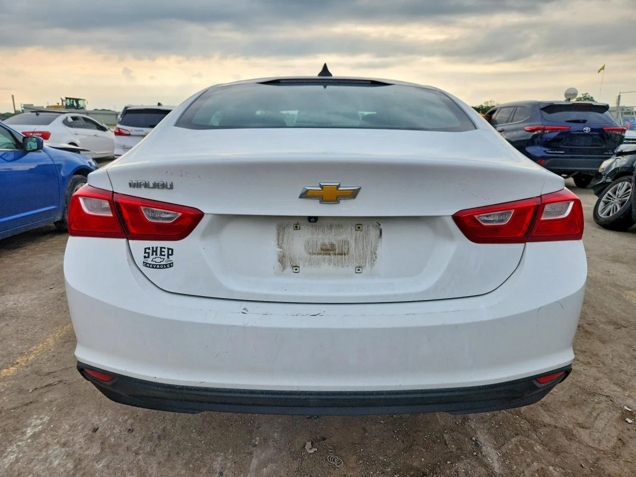 Chevrolet Malibu 1.5l Ls, снимка 6 - Автомобили и джипове - 55931579