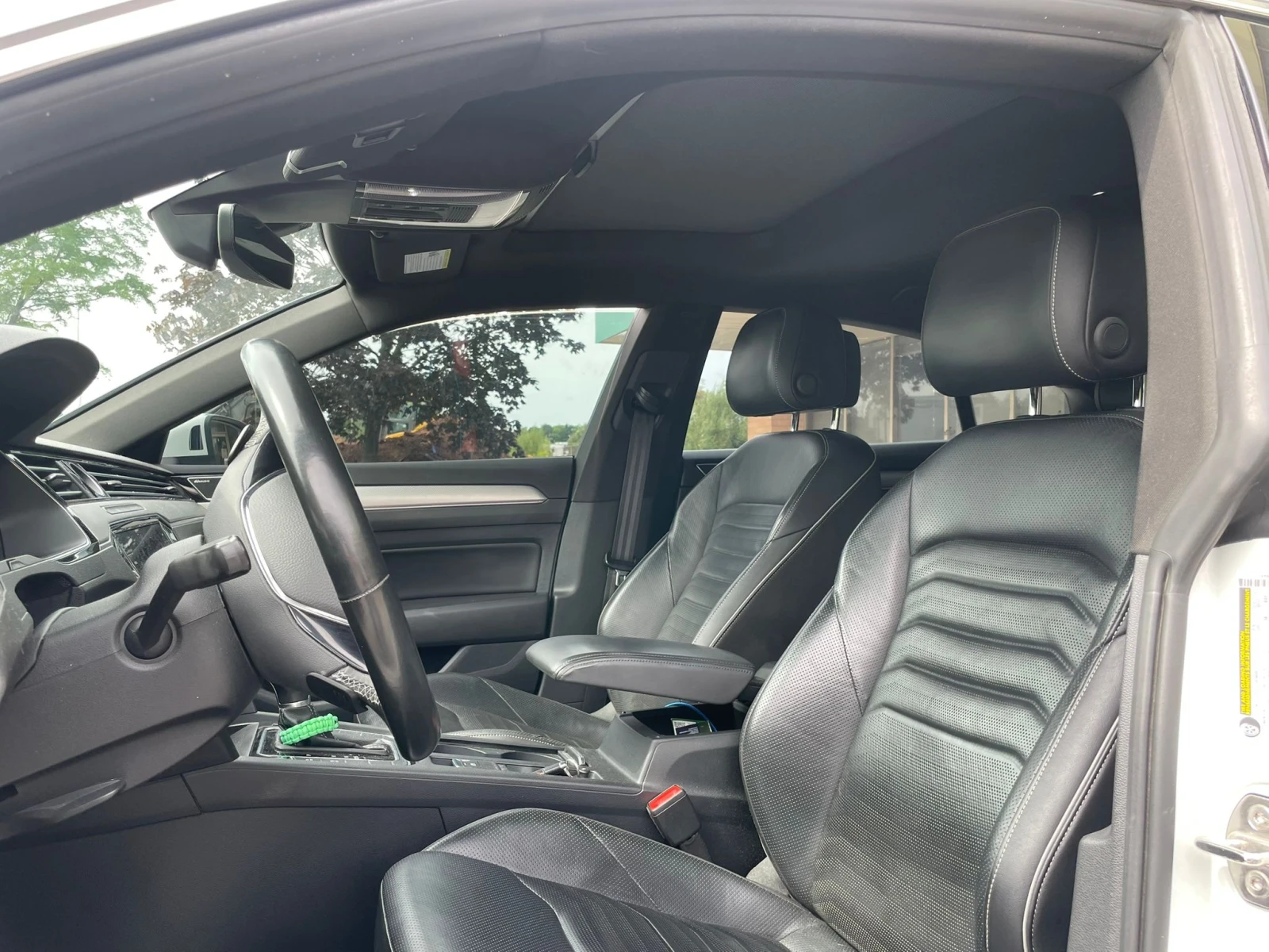 VW Arteon / 360 / DISTRONIC / DYNAUDIO / ОБДУХВАНЕ , снимка 5 - Автомобили и джипове - 55948323
