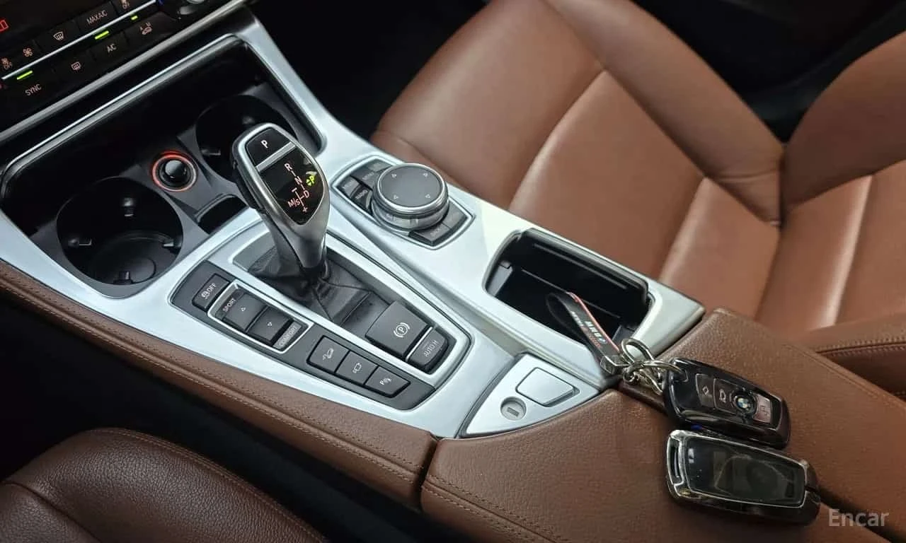 BMW 530 * xDrive M Pack * H/K ����� * HEAD UP * 360 *  | Mobile.bg � ����������� 9