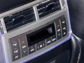 Lexus LX 570 2013/98k.km/4x4/Блокаж/Телевизори/Пано/Подгрев - 33790 € / 66087.50 лв. - 36929182 17