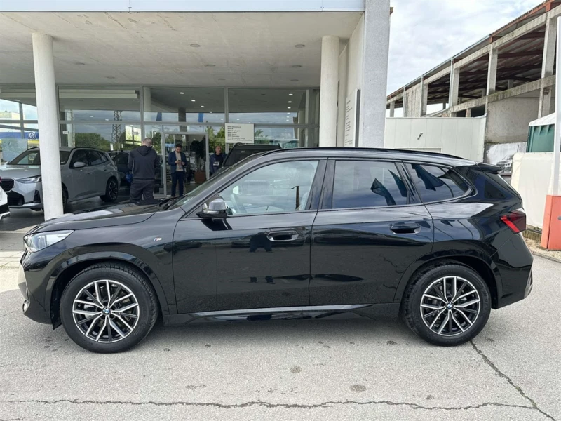 BMW X1 xDrive23i, снимка 3 - Автомобили и джипове - 50864175