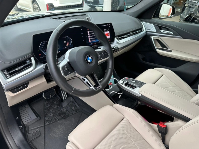 BMW X1 xDrive23i, снимка 6 - Автомобили и джипове - 50864175