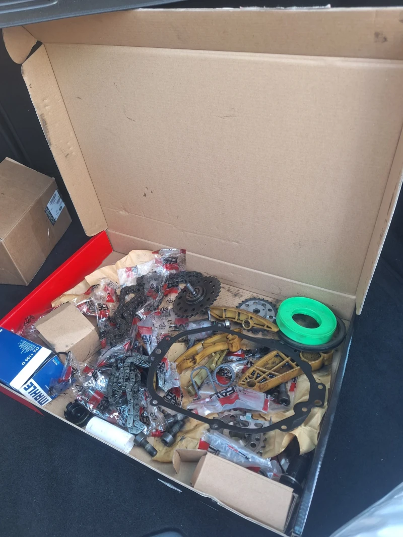 Land Rover Discovery Sport, снимка 11 - Автомобили и джипове - 52262211