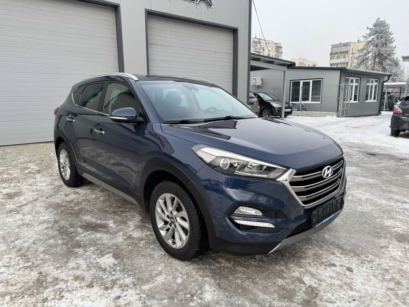 Hyundai Tucson 1.7CRDI* LED* NAVI* TOP* EVRO6, снимка 2 - Автомобили и джипове - 53181988