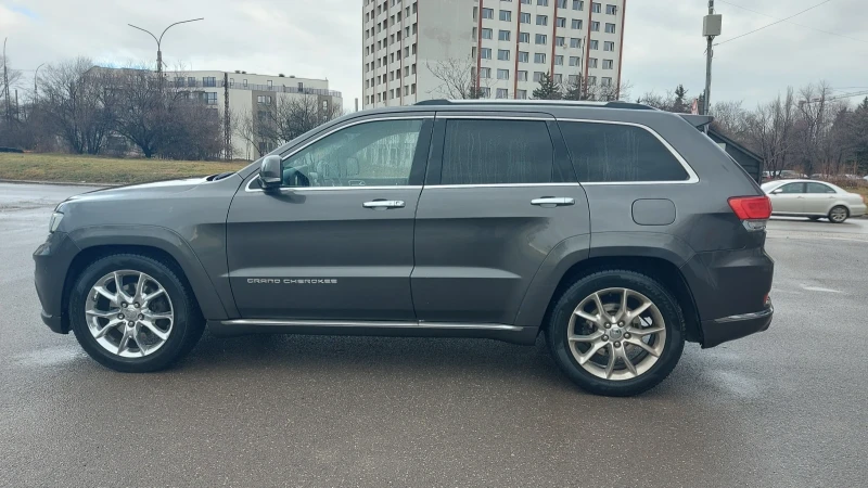 Jeep Grand cherokee Summit 3.0 ecodiesel , снимка 8 - Автомобили и джипове - 53391184