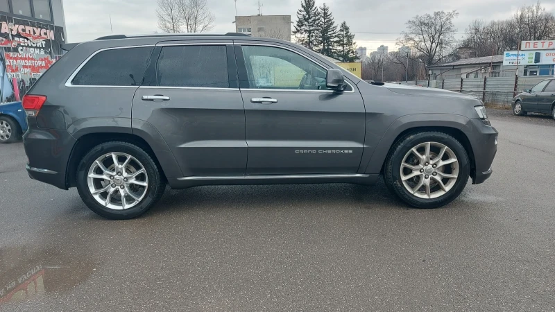 Jeep Grand cherokee Summit 3.0 ecodiesel , снимка 4 - Автомобили и джипове - 53391184