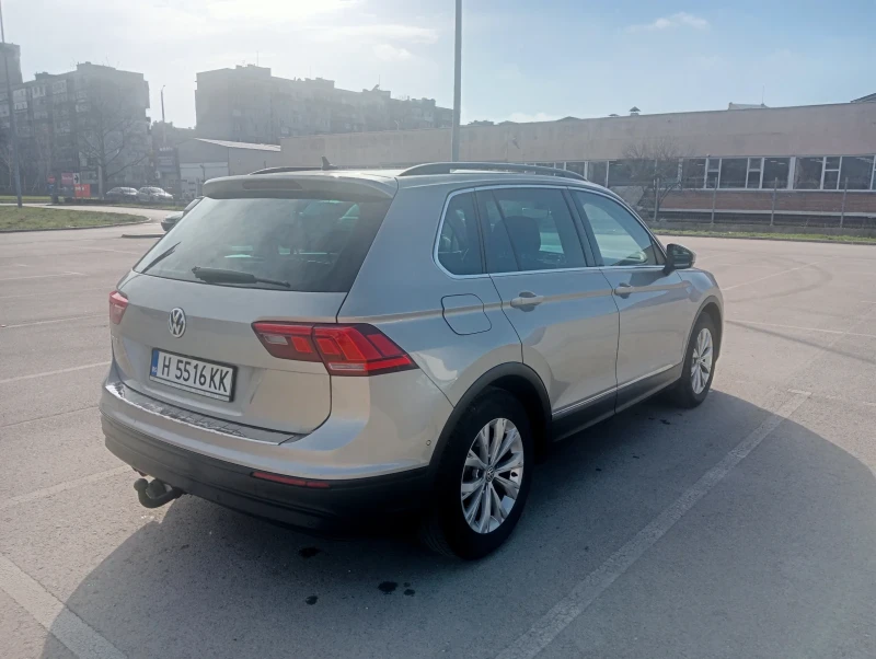 VW Tiguan, снимка 6 - Автомобили и джипове - 53498948