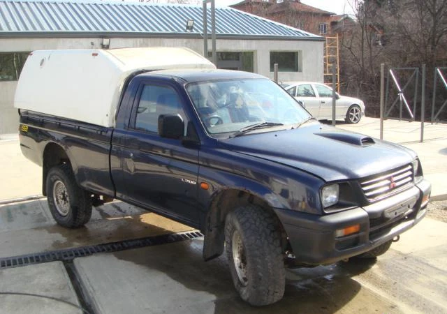 Mitsubishi L200 2.5 TDI 4life, снимка 2 - Автомобили и джипове - 46833993