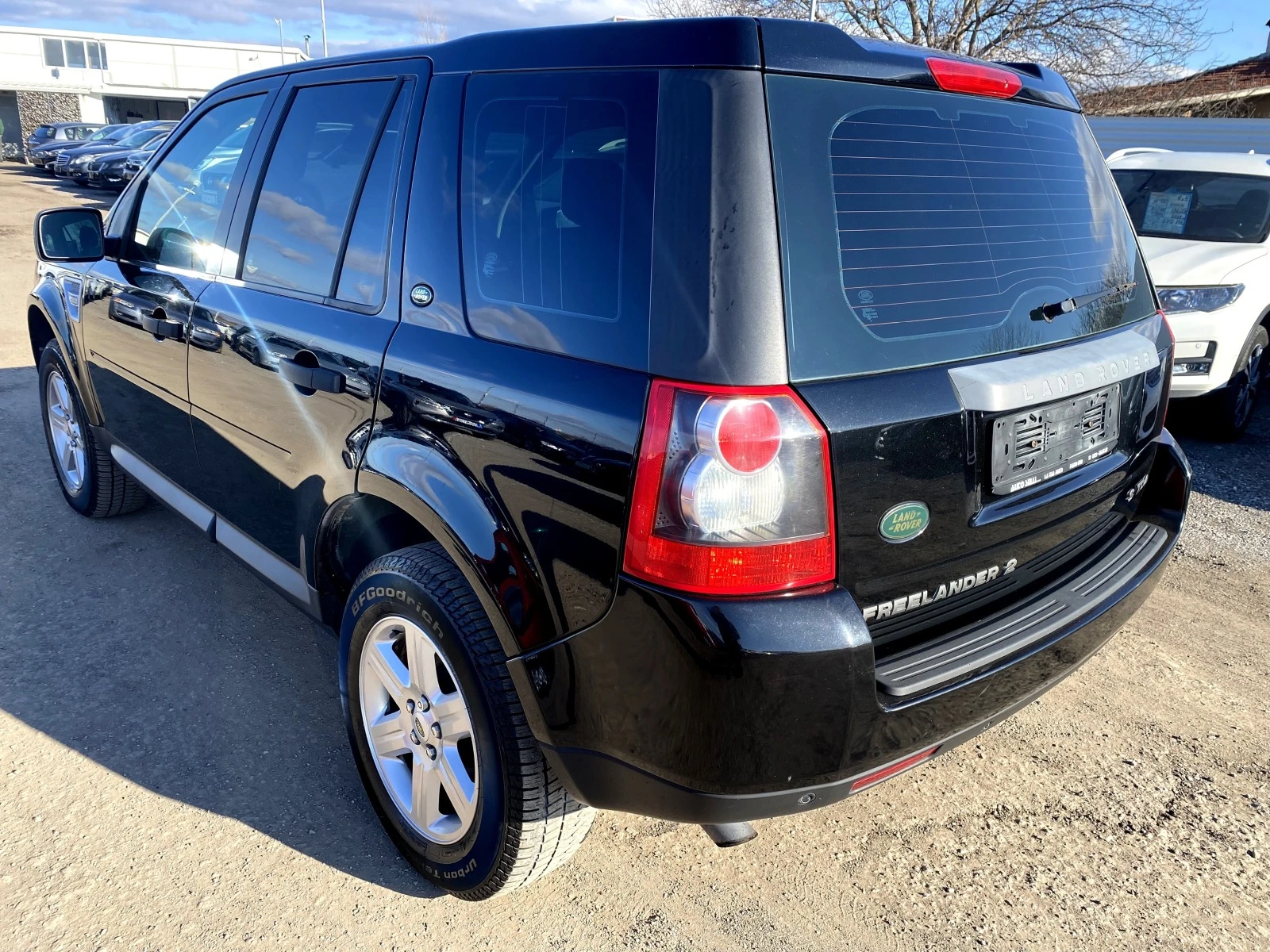 Land Rover Freelander 2.2TD4 HSE Automatic - изображение 3