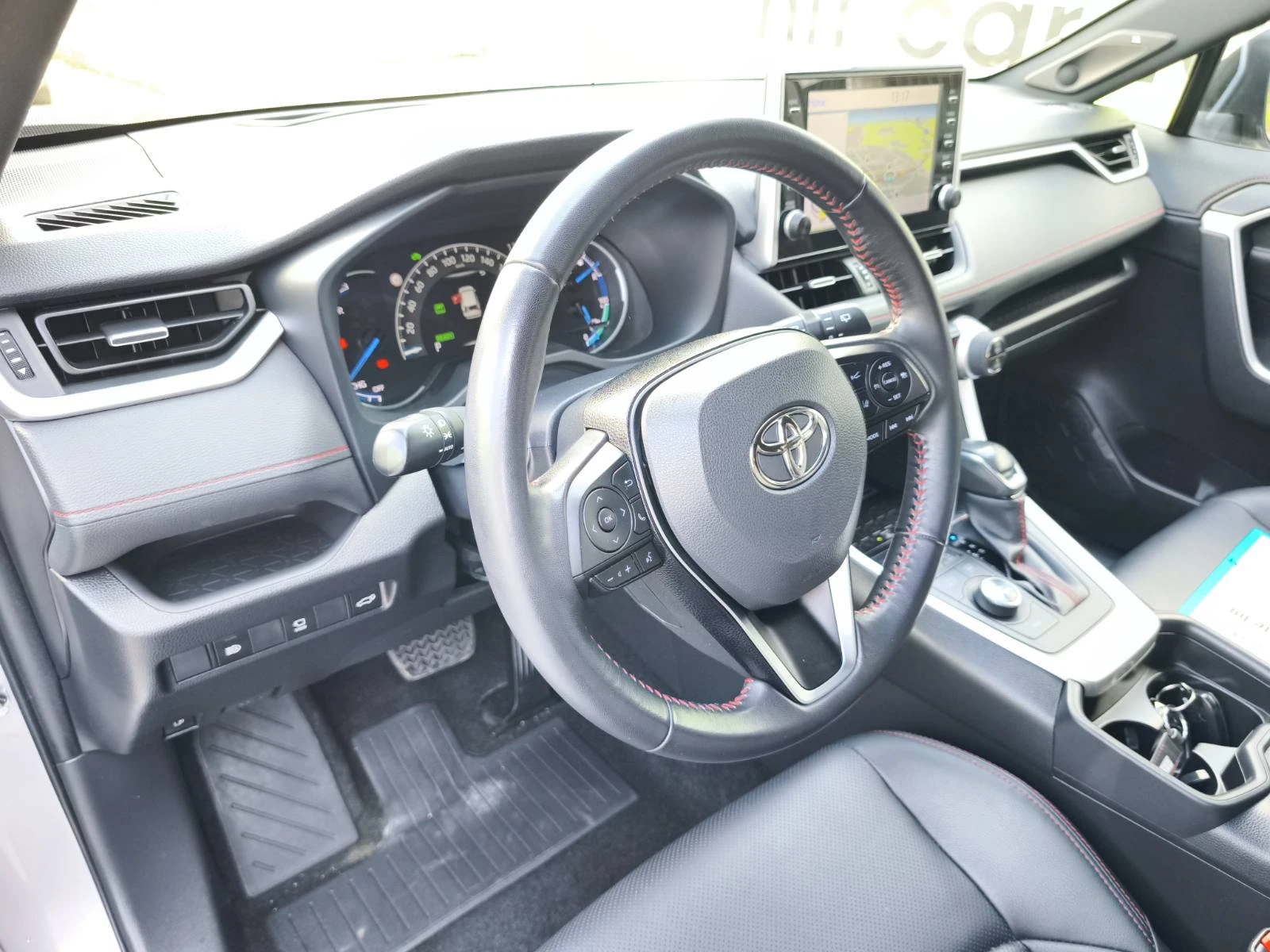 Toyota Rav4 2.5 Plug-In Hybrid 4x4 Luxury Premium 360*  - изображение 9