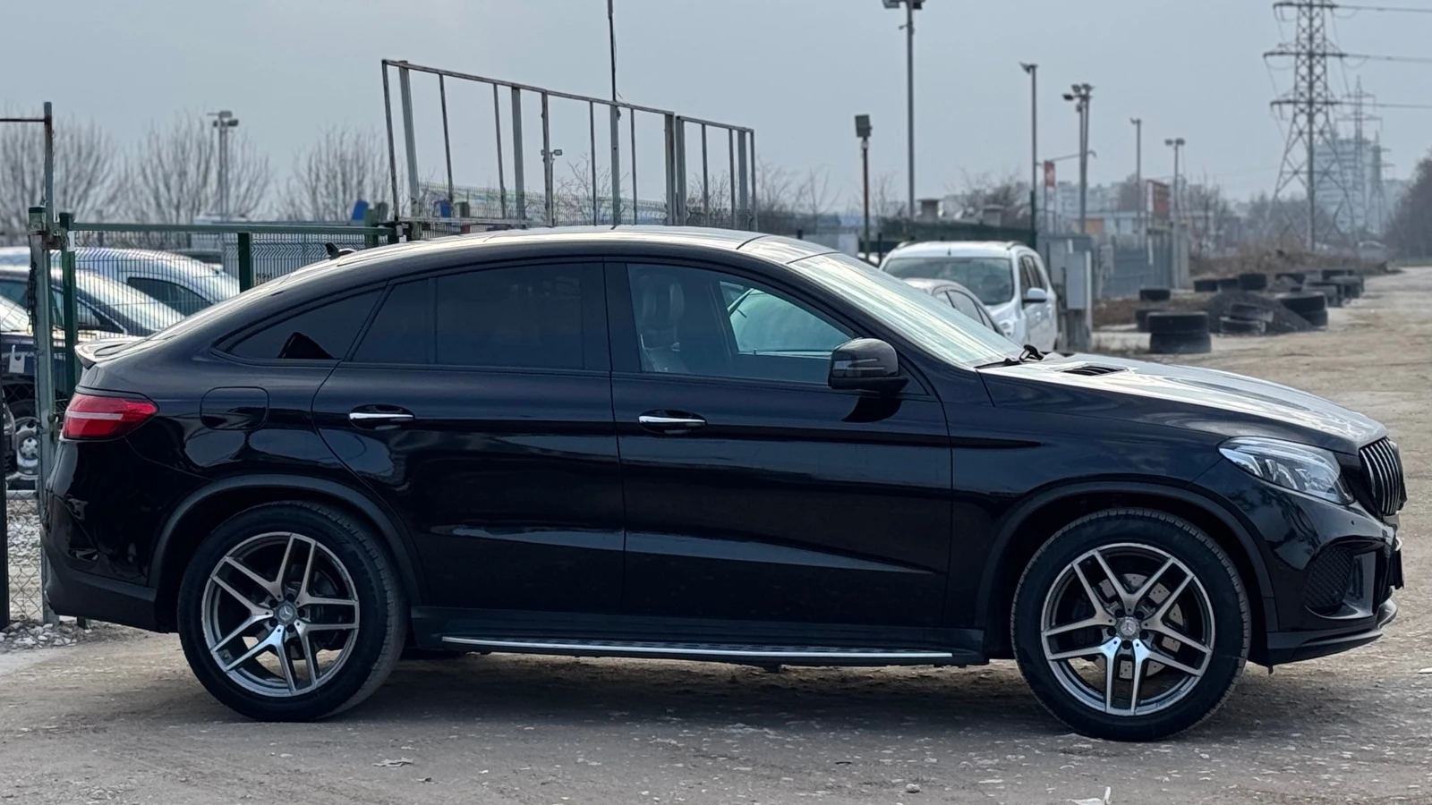 Mercedes-Benz GLE Coupe 350d= 4MATIC= AMG= DISTRONIC= KEYLESS GO= 360* КАМ - изображение 4