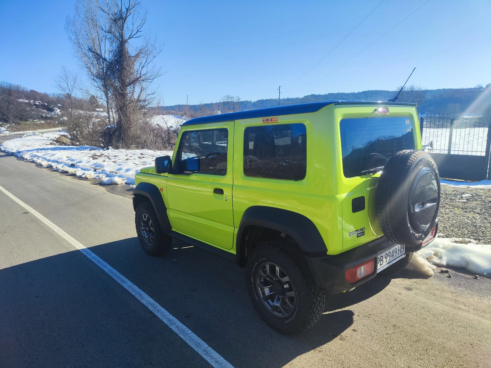 Suzuki Jimny  - изображение 6