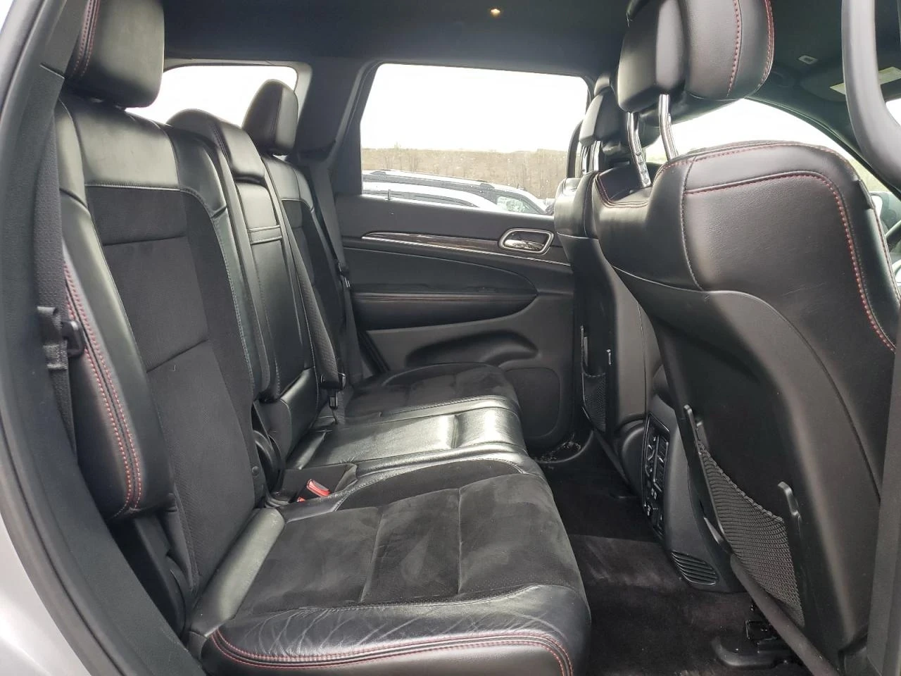 Jeep Grand cherokee  - изображение 10