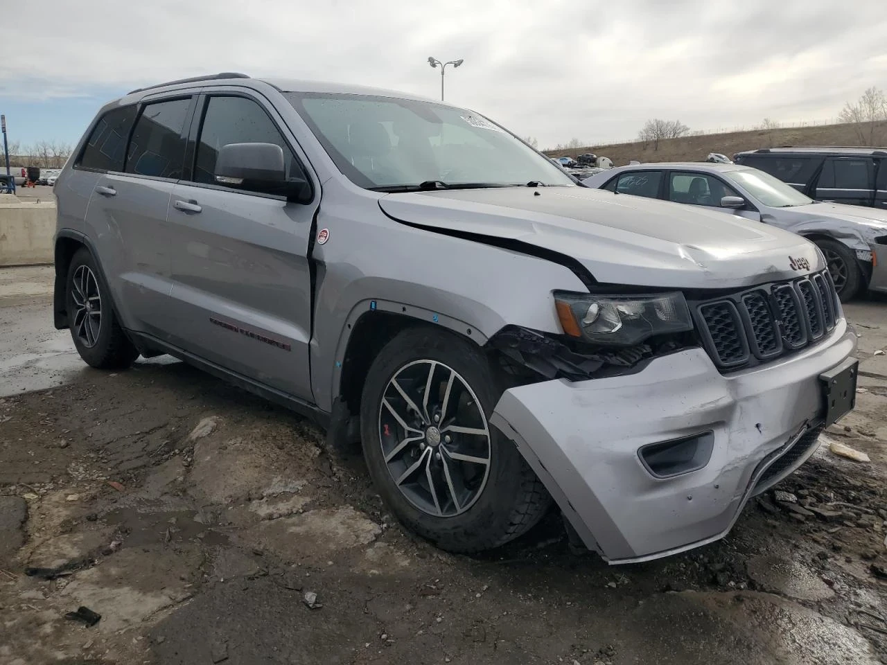 Jeep Grand cherokee  - изображение 3