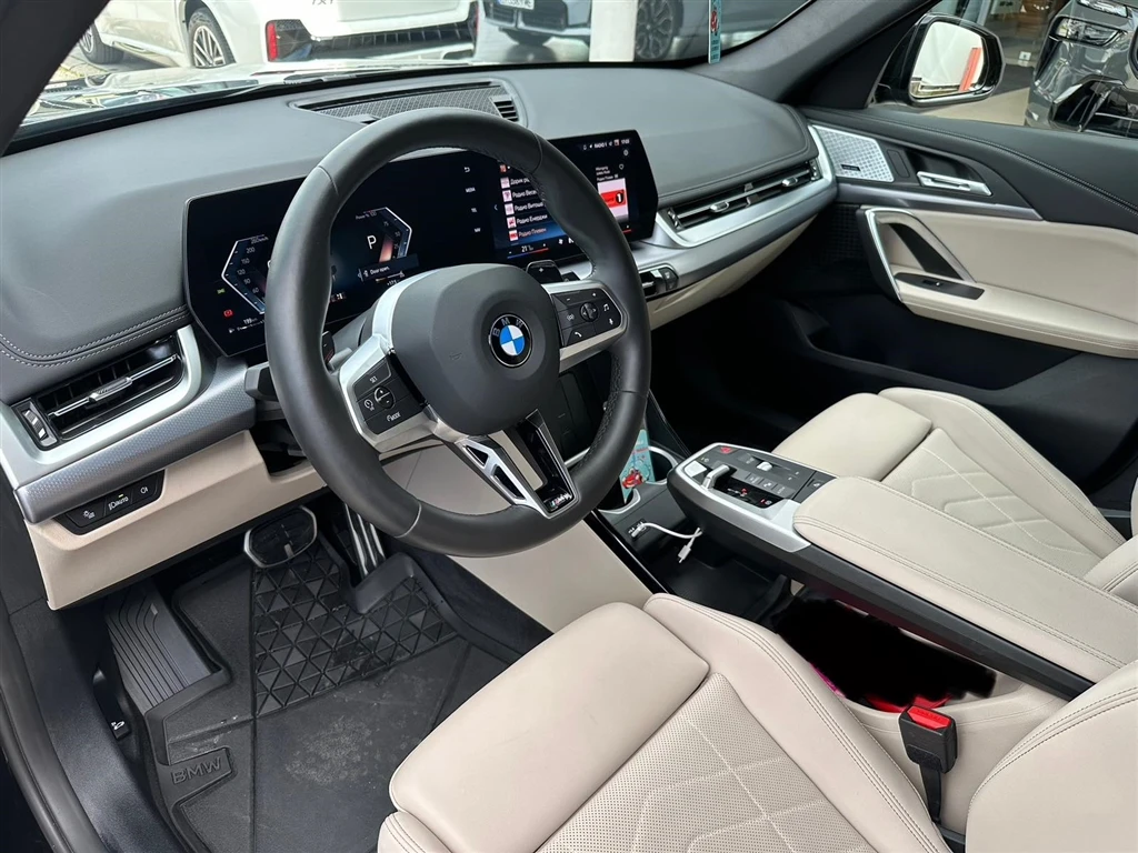 BMW X1 xDrive23i - изображение 6