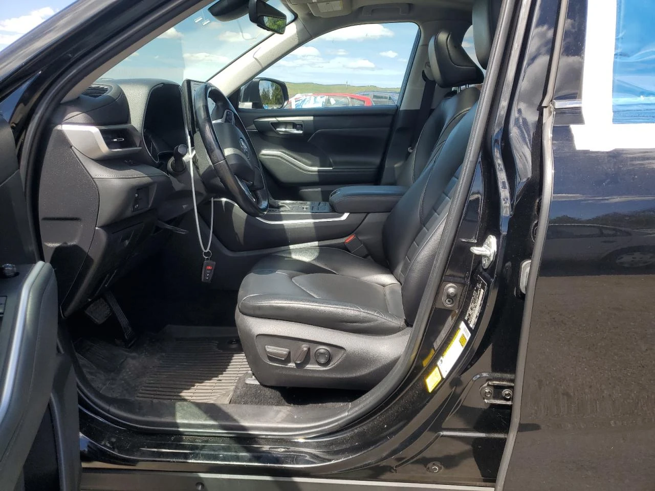 Toyota Highlander XLE/4X4/6+ 1 - изображение 7