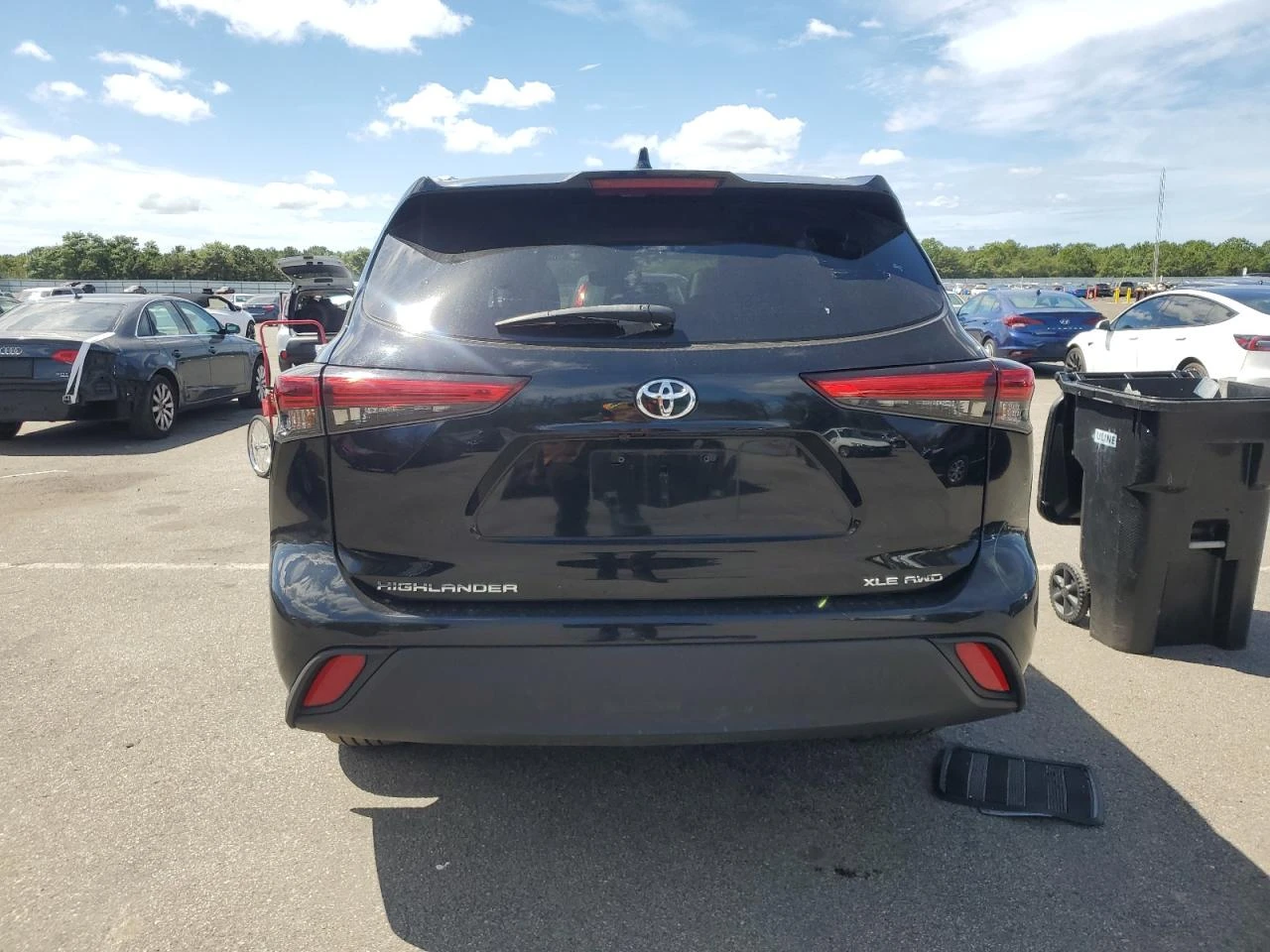 Toyota Highlander XLE/4X4/6+ 1 - изображение 5