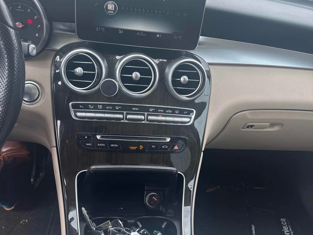 Mercedes-Benz GLC 300 2017 4MATIC AMG PACK * БЕЗ ПЪРВОНАЧАЛНА ВНОСКА*  - изображение 9