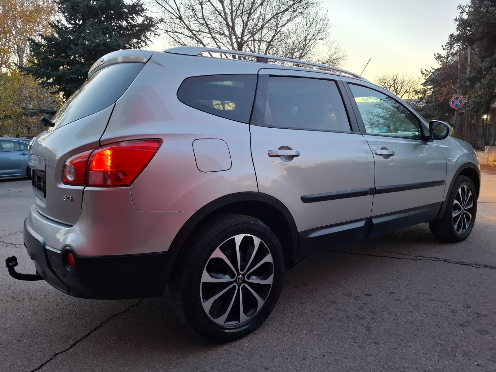 Nissan Qashqai + 2 2.0dCi 150hp * КЛИМАТРОНИК * ПАНОРАМА * ЛИЗИНГ - изображение 9